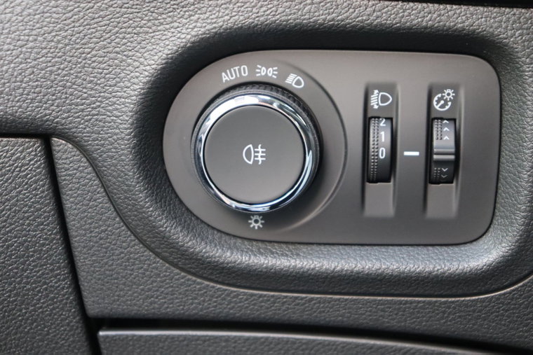 Vehicle Image 23