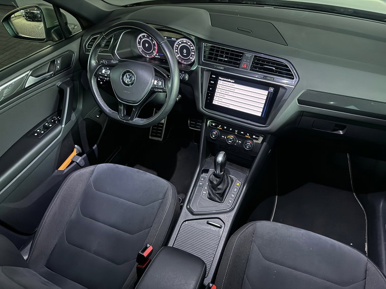 Vehicle Image 38