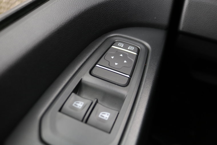 Vehicle Image 26