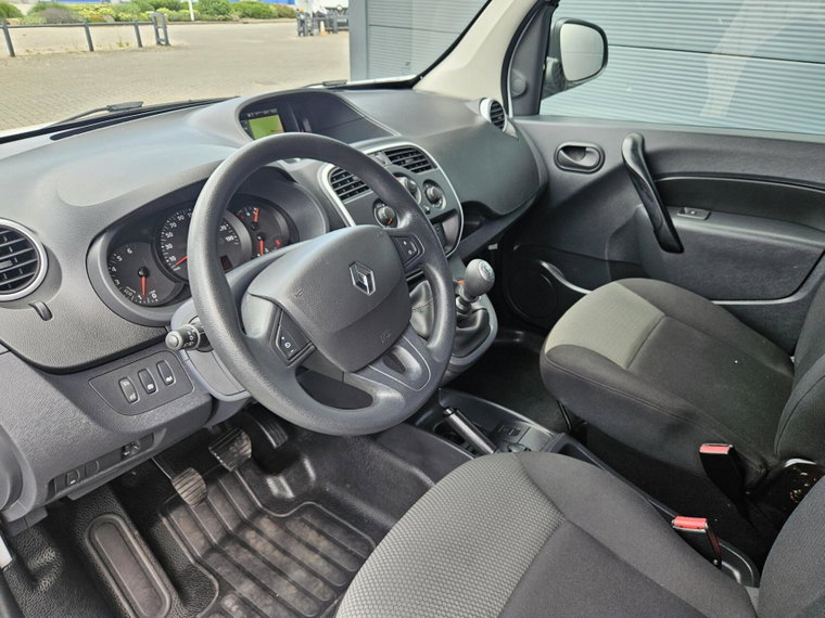 Vehicle Image 26