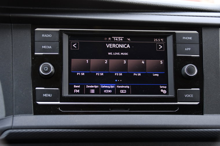 Vehicle Image 24