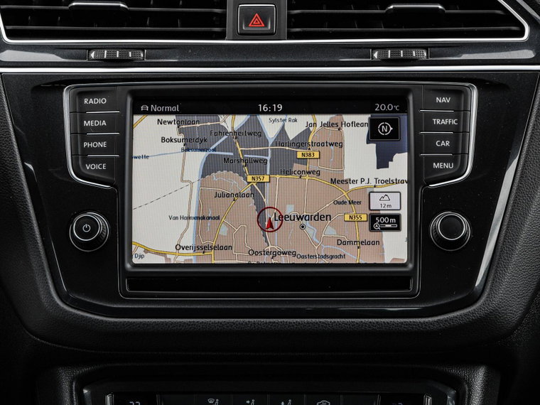 Vehicle Image 21