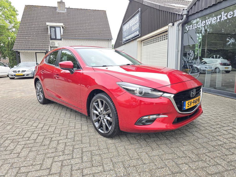 Vehicle Image 35