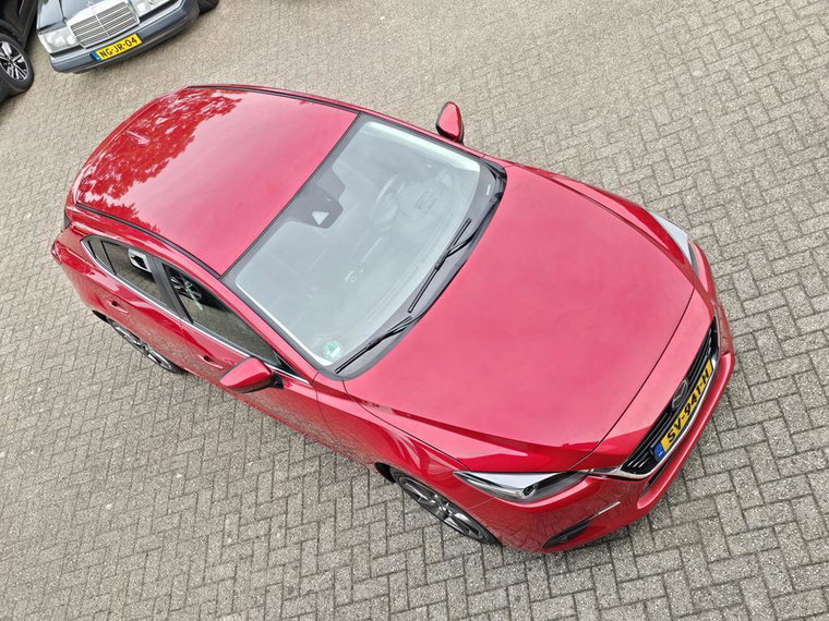 Vehicle Image 40