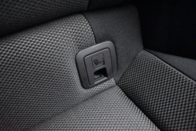Vehicle Image 28