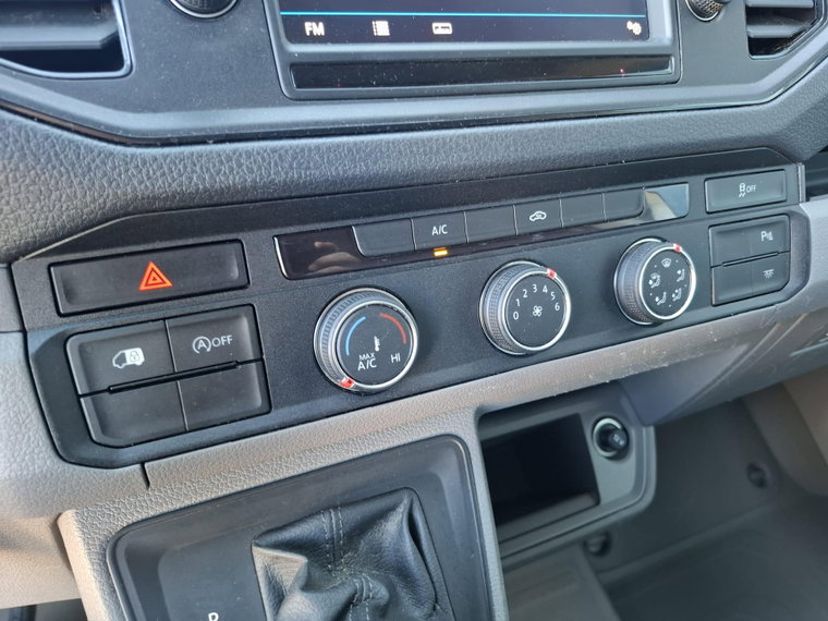 Vehicle Image 28