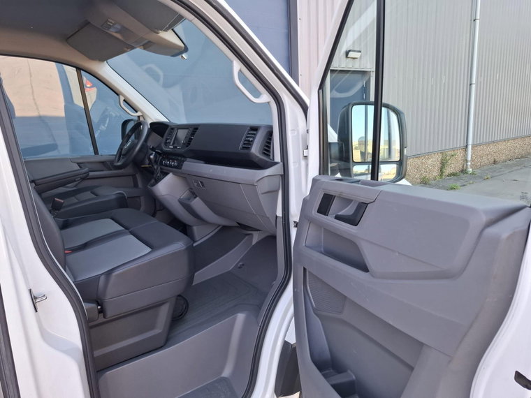 Vehicle Image 33