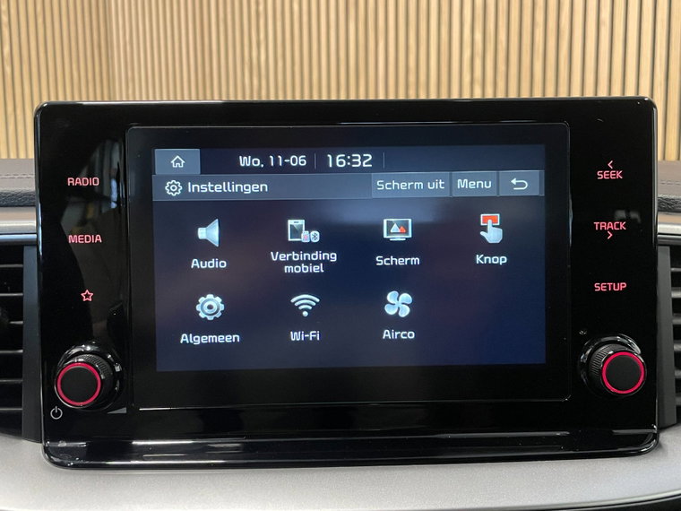 Vehicle Image 39