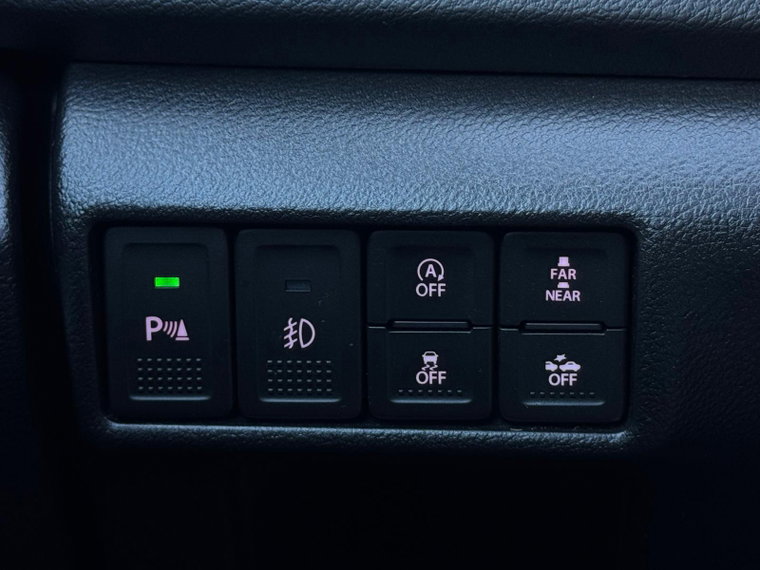 Vehicle Image 17