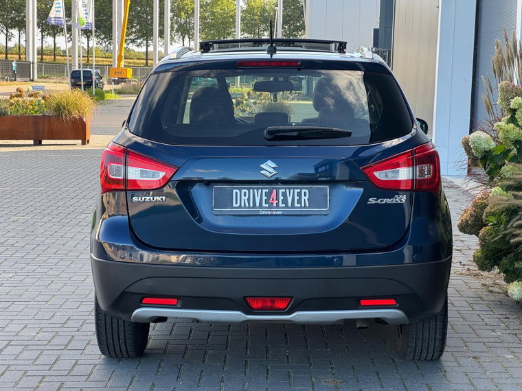 Vehicle Image 32