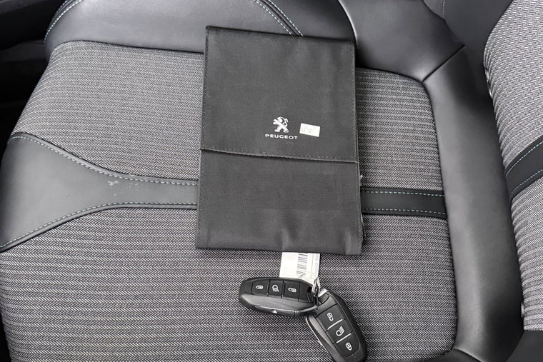 Vehicle Image 31