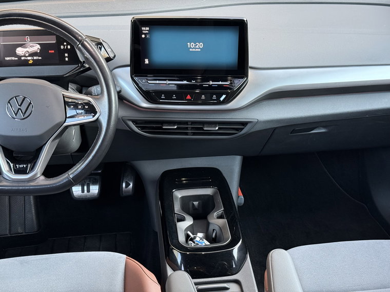 Vehicle Image 31