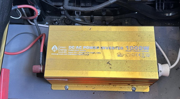 Vehicle Image 8