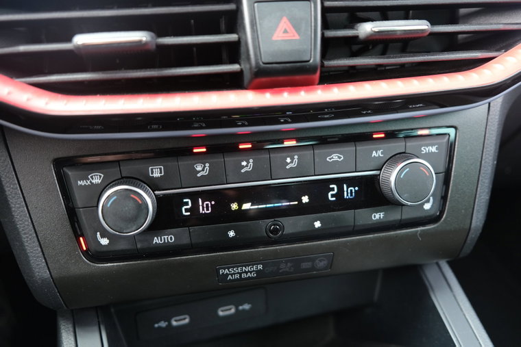 Vehicle Image 27