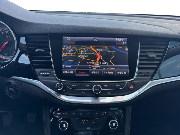 Vehicle Image 14