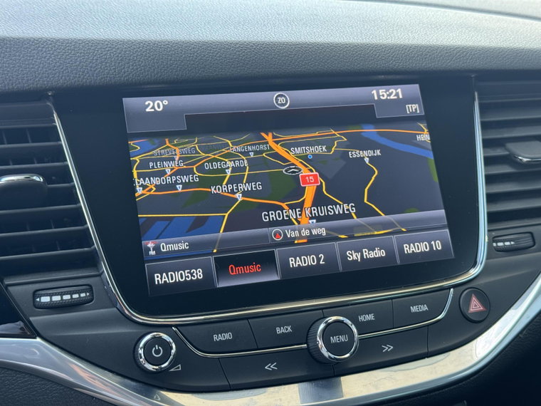 Vehicle Image 35