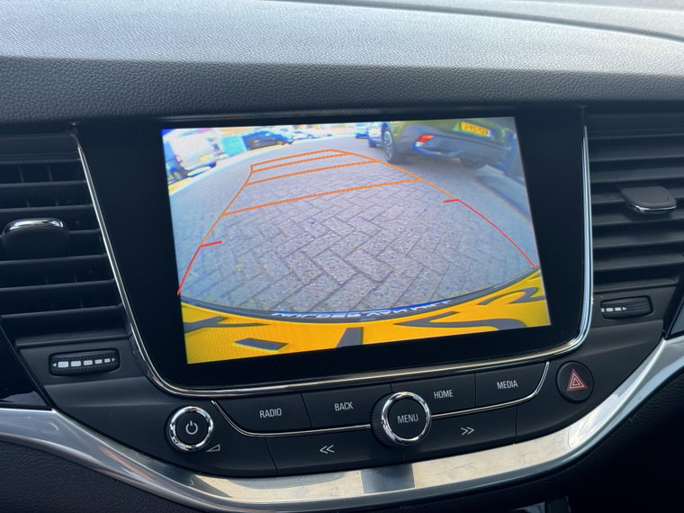 Vehicle Image 37