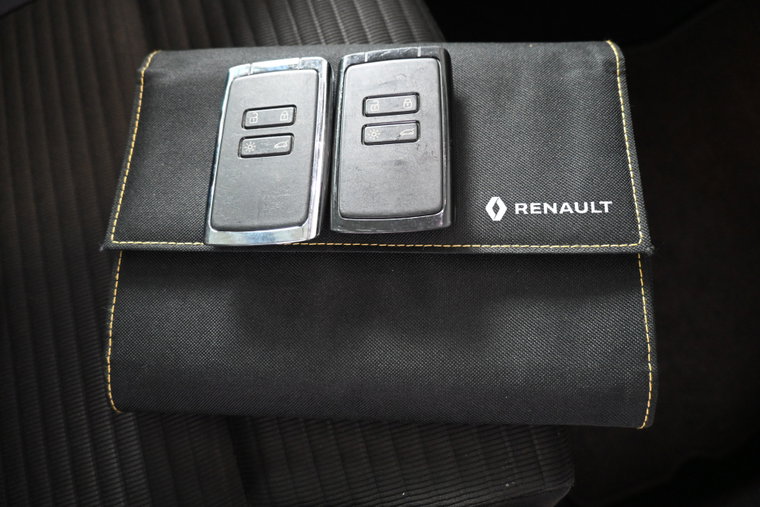 Vehicle Image 24