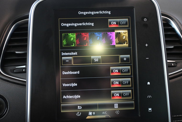 Vehicle Image 32
