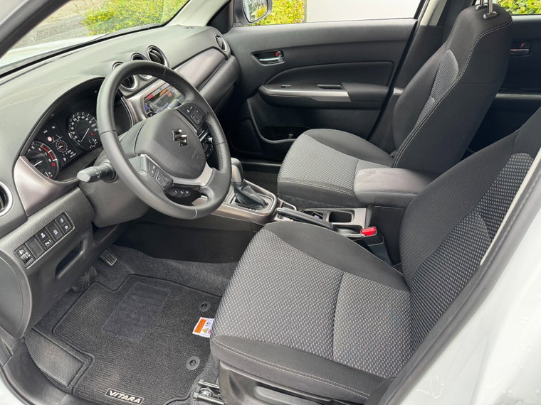 Vehicle Image 19