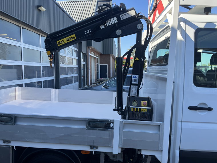 Vehicle Image 30
