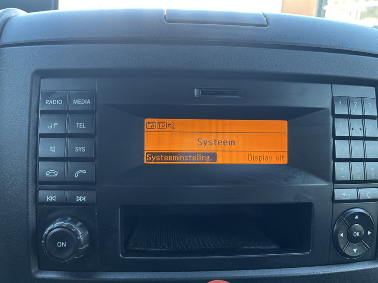 Vehicle Image 42