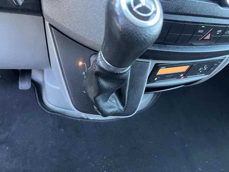 Vehicle Image 52