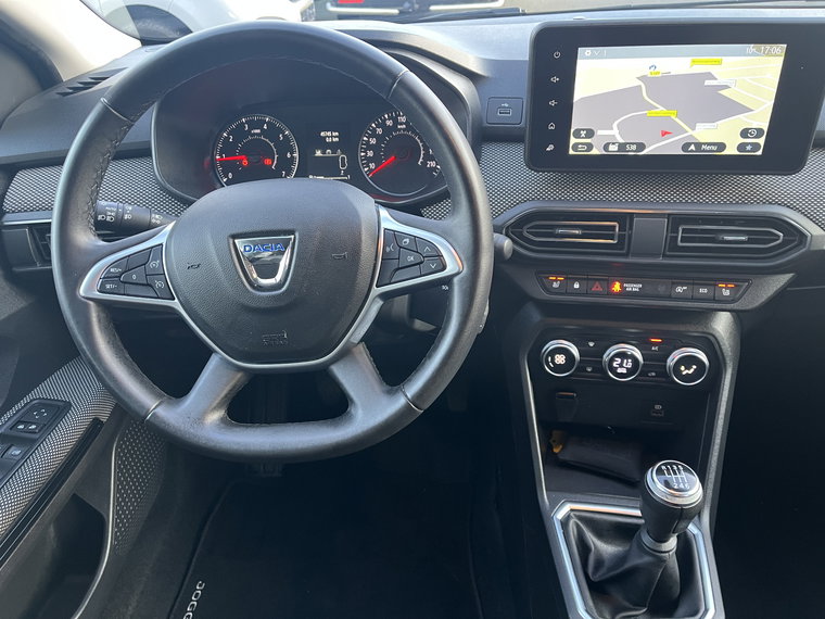 Vehicle Image 32