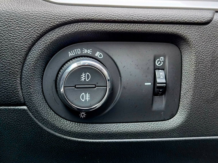 Vehicle Image 39