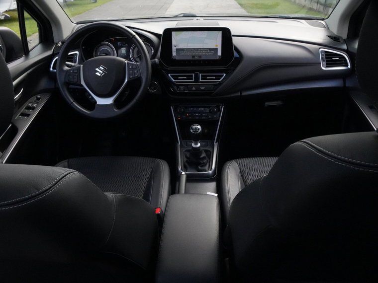 Vehicle Image 21