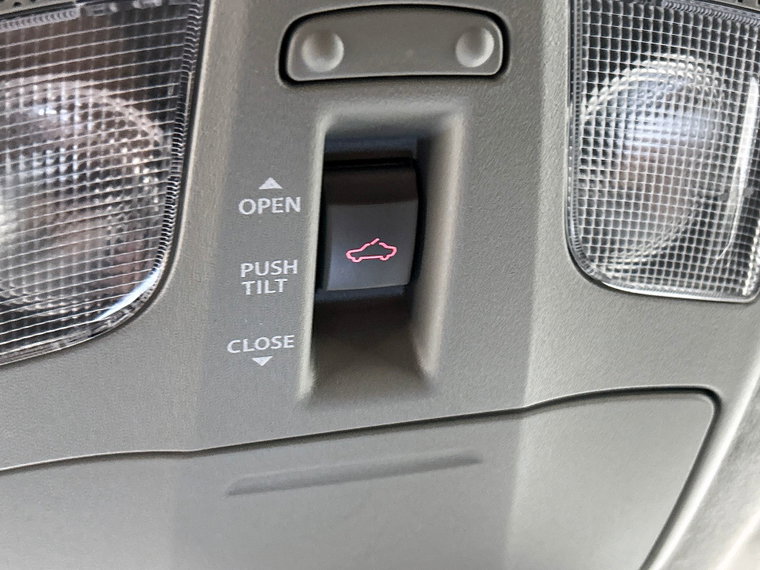 Vehicle Image 26