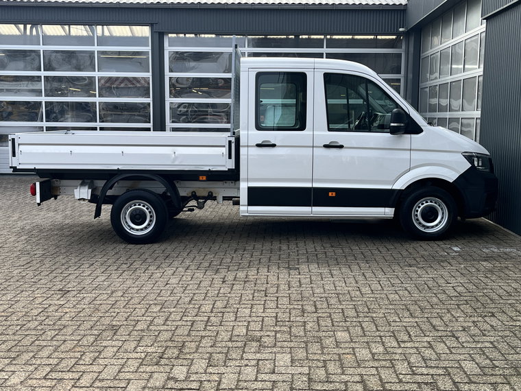 Vehicle Image 24