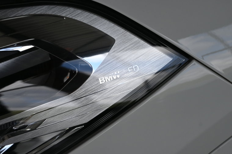 Vehicle Image 36