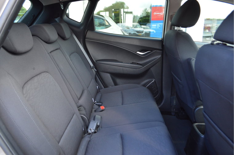 Vehicle Image 12