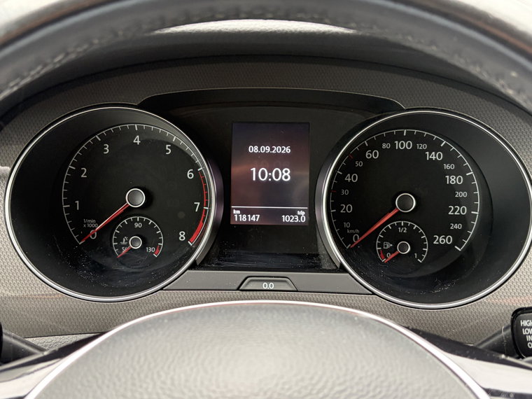 Vehicle Image 26