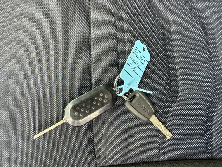 Vehicle Image 26