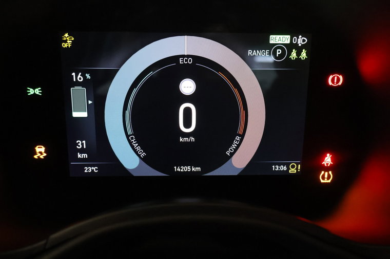 Vehicle Image 15