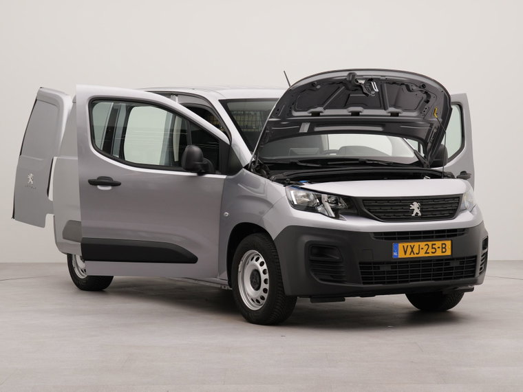 Vehicle Image 45