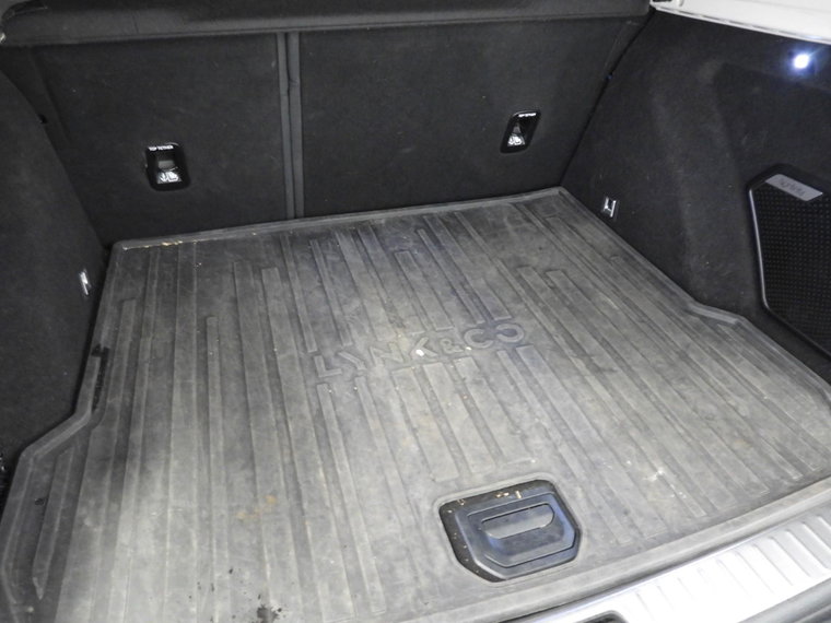 Vehicle Image 33