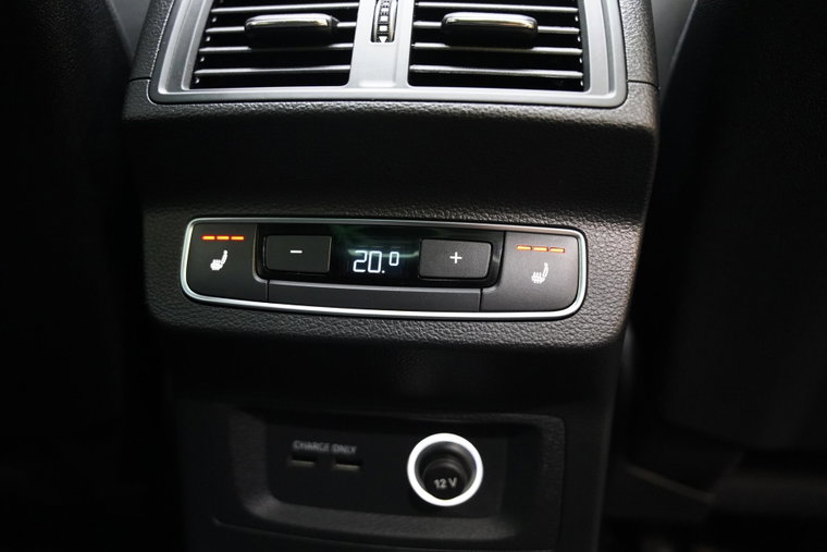 Vehicle Image 45