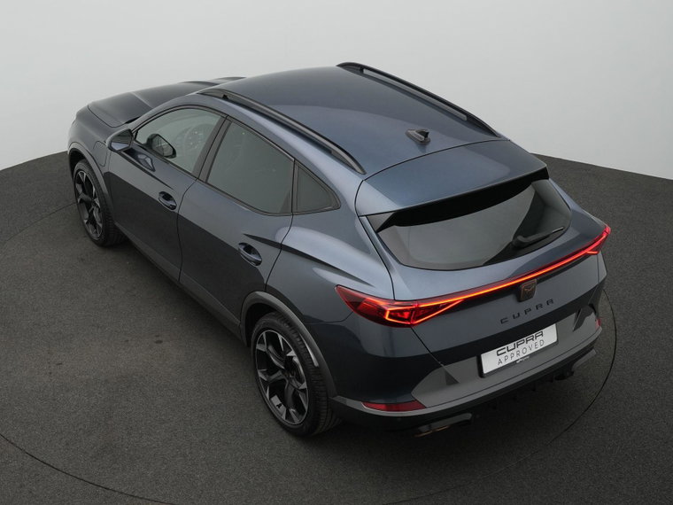 Vehicle Image 32