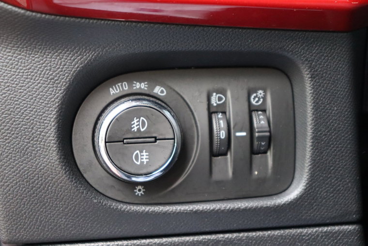 Vehicle Image 23
