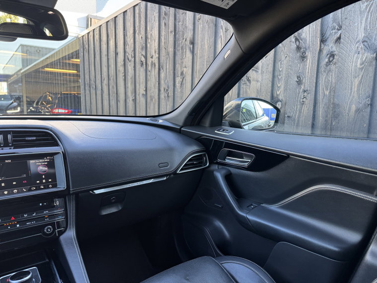 Vehicle Image 38