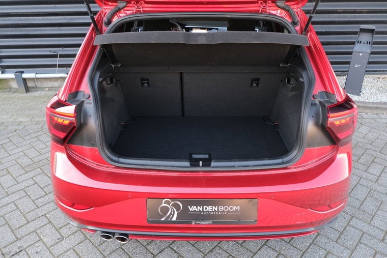 Vehicle Image 33