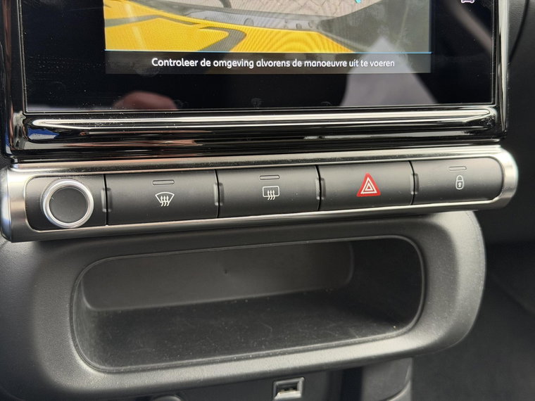 Vehicle Image 27