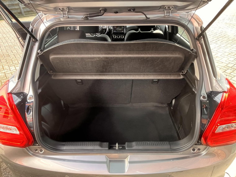Vehicle Image 19