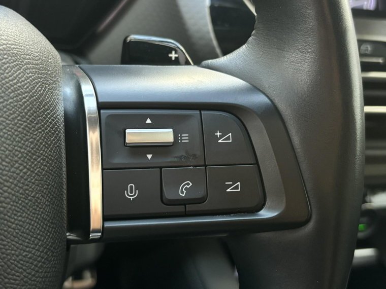 Vehicle Image 26