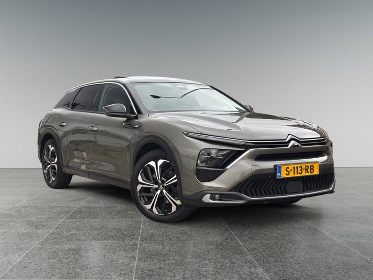 Vehicle Image 7