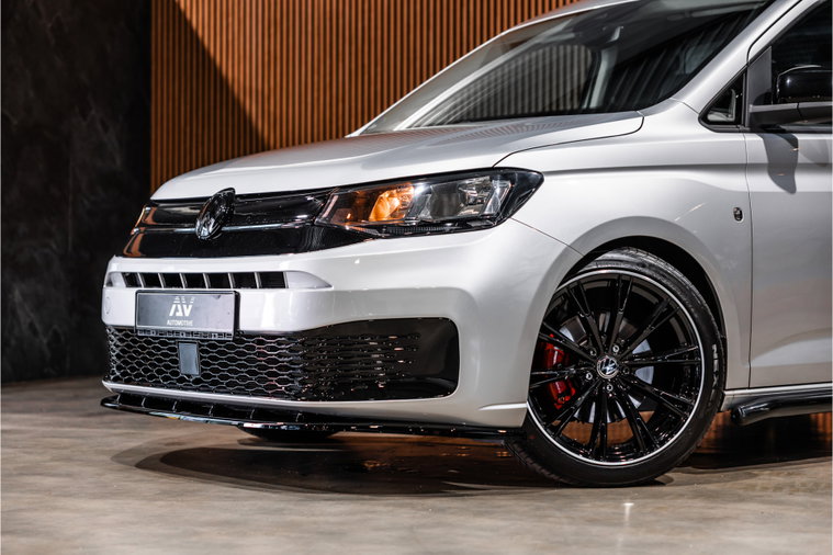 Vehicle Image 40