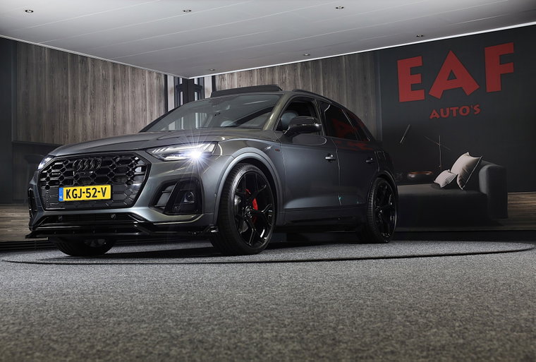 Vehicle Image 4